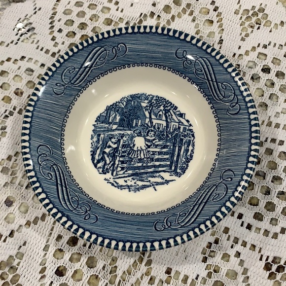 Royal China Other - 💕5/$15 Vintage Currier & Ives Berry Fruit Bowl